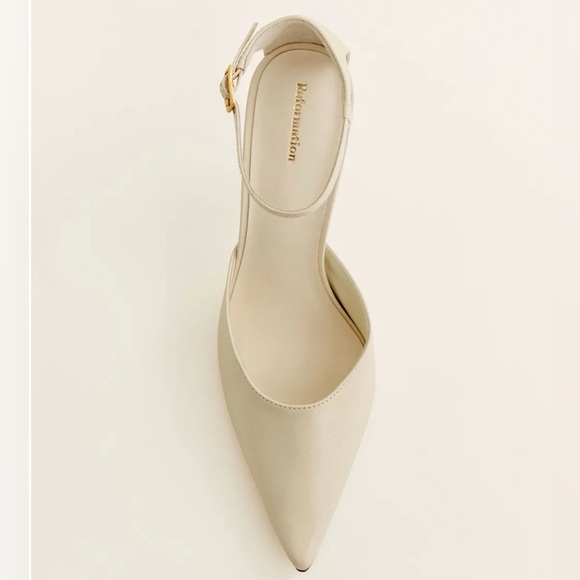 Reformation Nessa Heeled Pump in Almond Leather, Size 7.5 - Picture 3 of 12